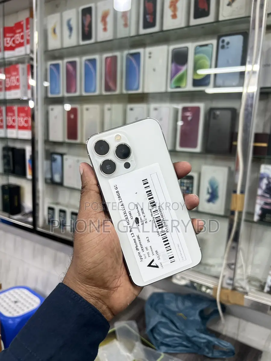 Apple iPhone 13 Pro 100% waterproof 🔥 (Used)
