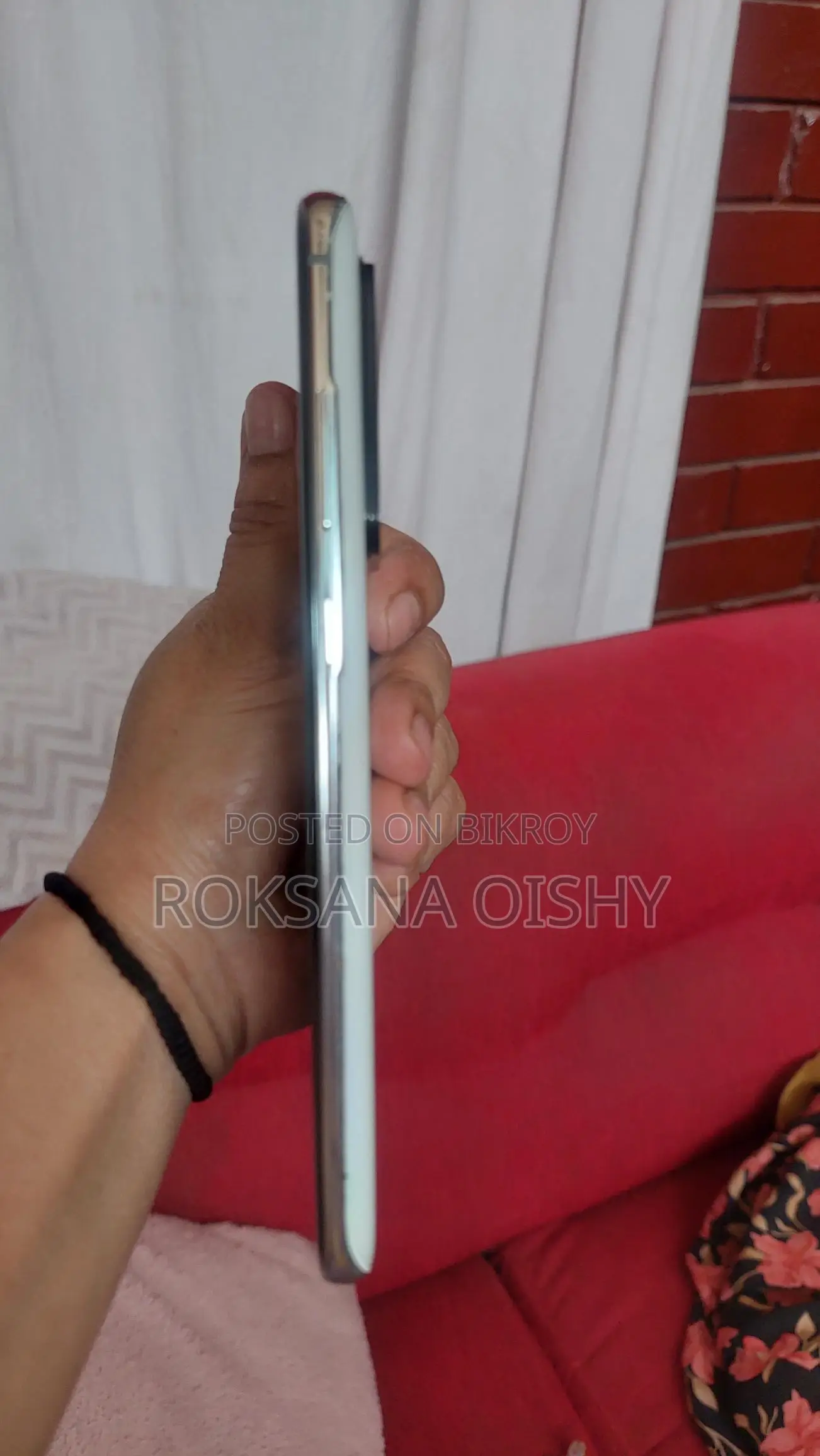 Samsung Galaxy S21 (Used)