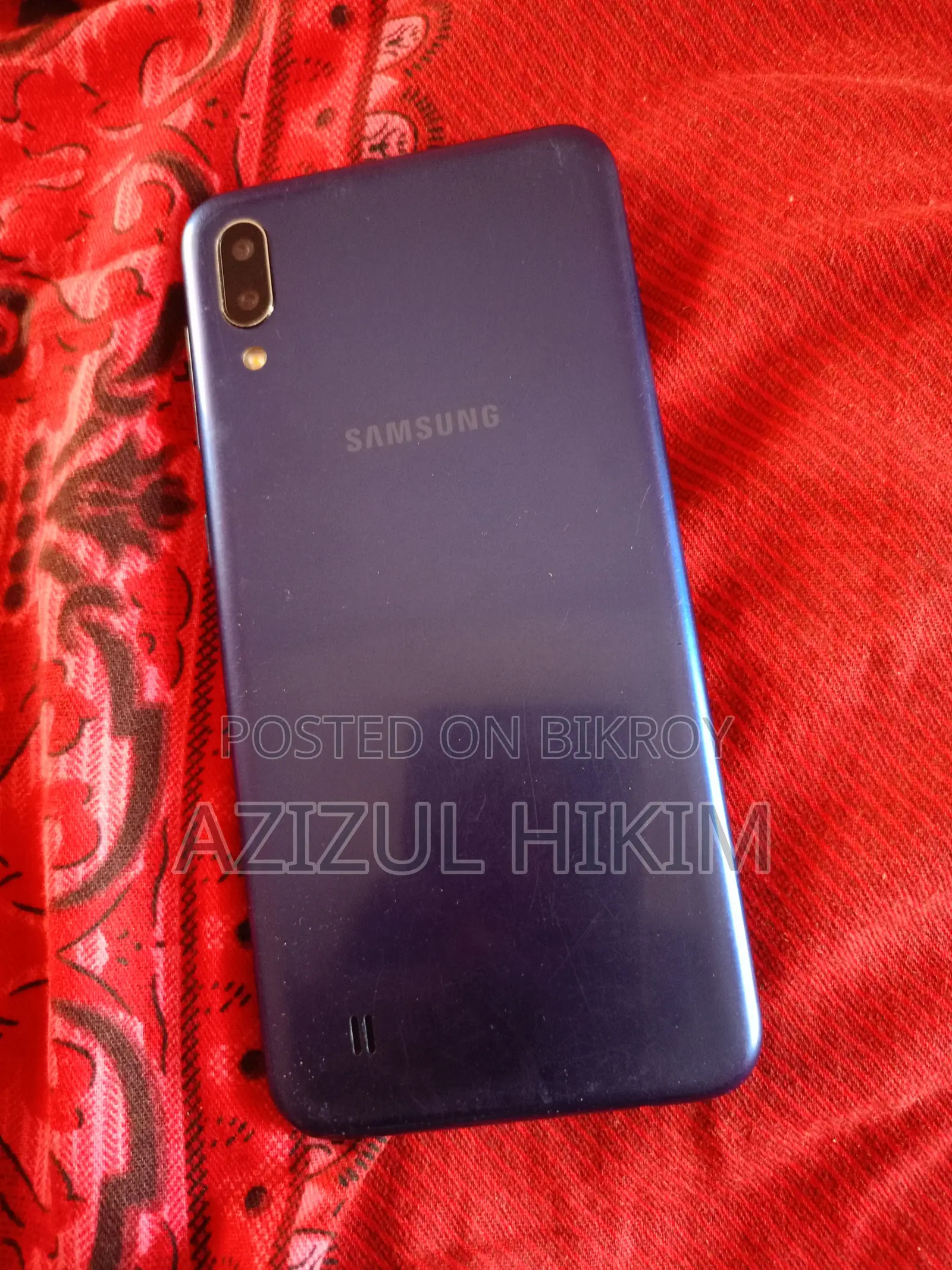 Samsung Galaxy M10 . (Used)