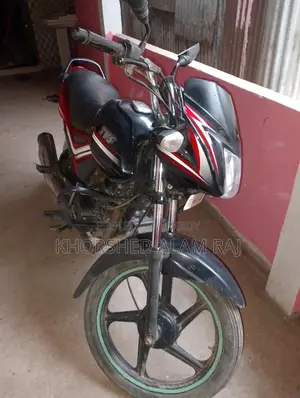 TVS Metro . 2022