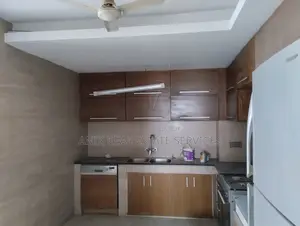 গুলশান নর্থে ৪০০০ বর্গফুটের ভালো মানের সেমি-ফার্নিশড ফ্ল্যাট ভাড়া হবে