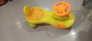 রানিং গাড়ি দেখতে নতুনের মত