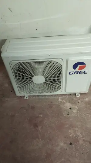 AC বিক্রয় – 1.5 Ton Gree Non-Inverter.