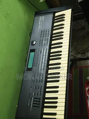 Roland Xp 60