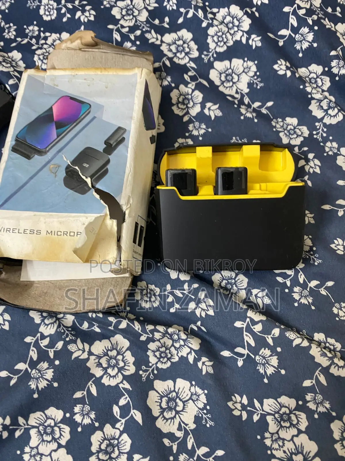 Microphone for mobile phones