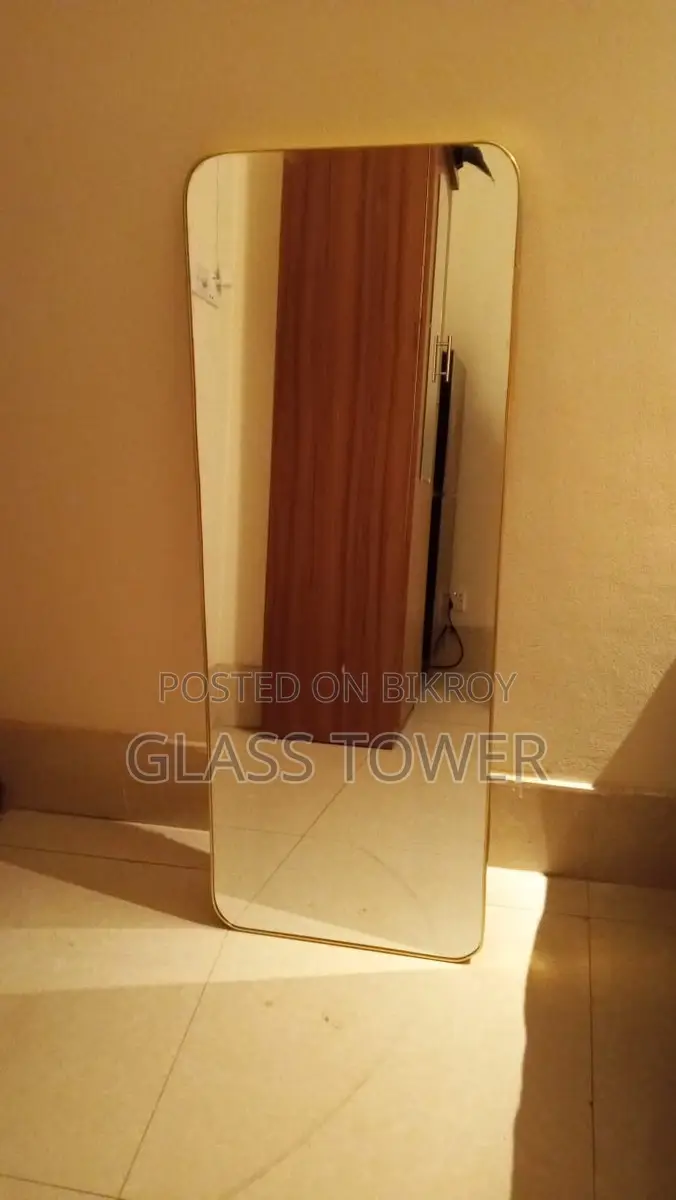 Aluminium frame mirror with stand
