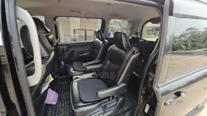 Toyota Noah X package 2016