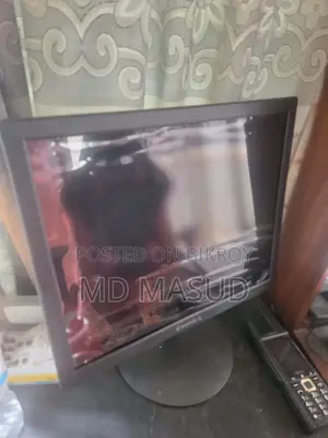 মনিটরসহ পিসি