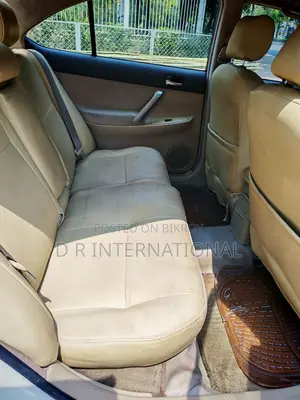 Toyota Premio 2005