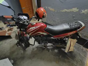 TVS Metro 2018