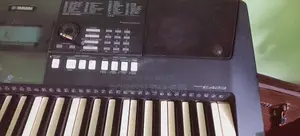 Yamaha PSR_E423