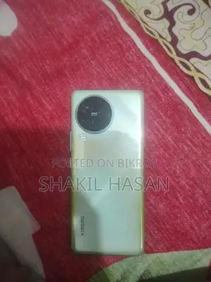 Xiaomi Civi 3 . (Used)