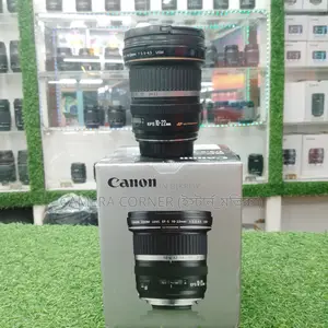 Canon EF-S 10-22mm f3.5 USM LENS