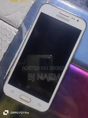 Samsung Galaxy J2 . (Used)