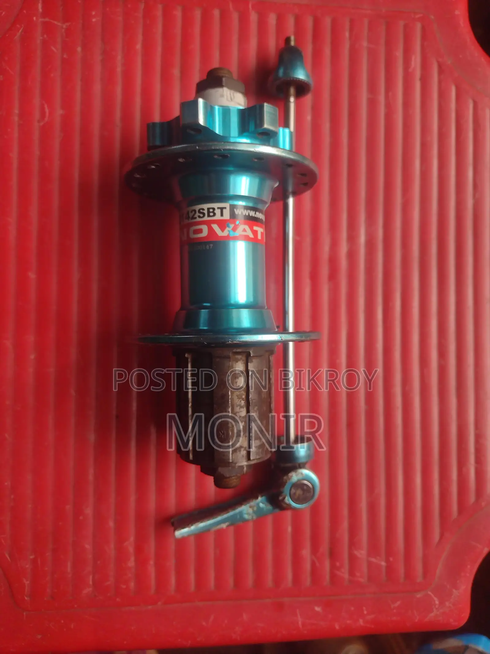 Novatec D142SBT Hub for Sale