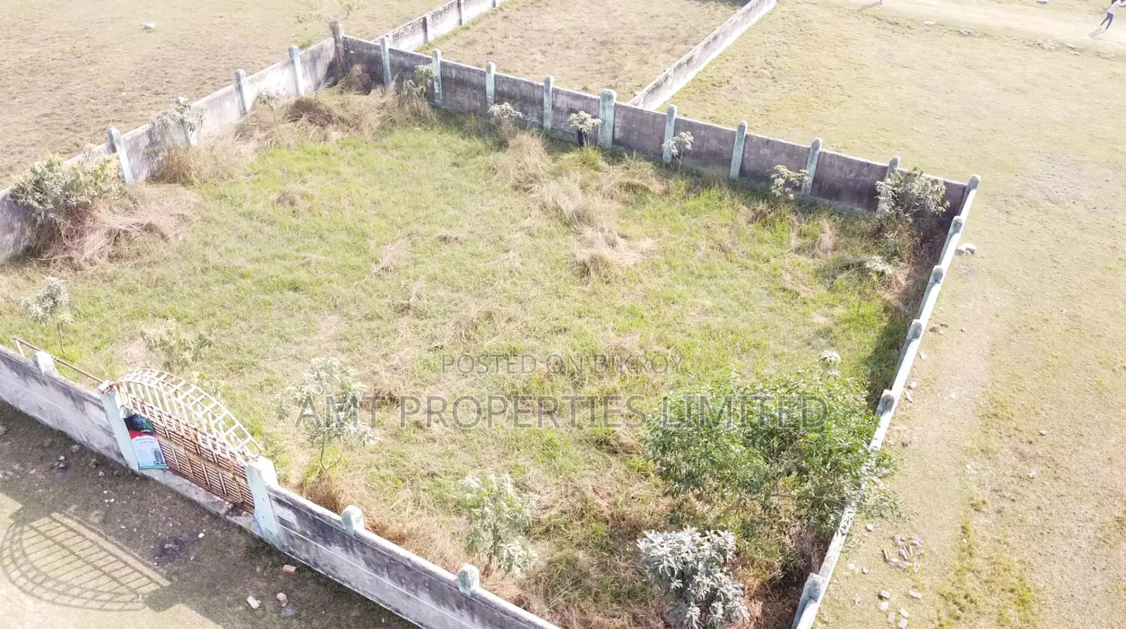 Modern apartment land share sale is ongoing