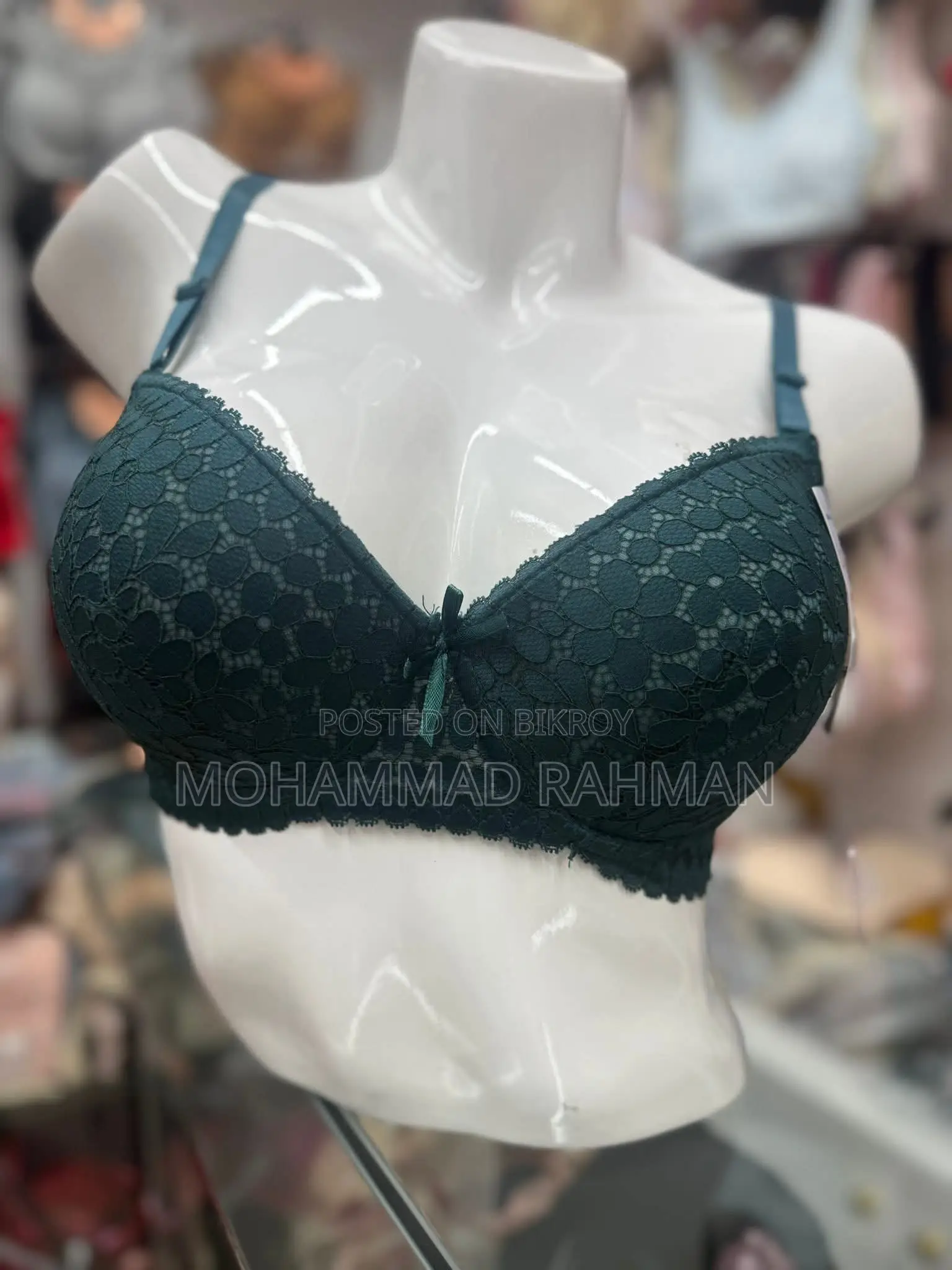 নারীদের চাহিদাসম্পন্ন ব্রা