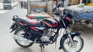 Bajaj Discover 125 2017