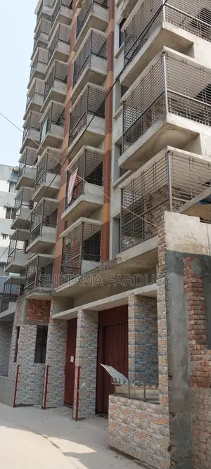 3 Bed ,3, Bath Flat For Sale