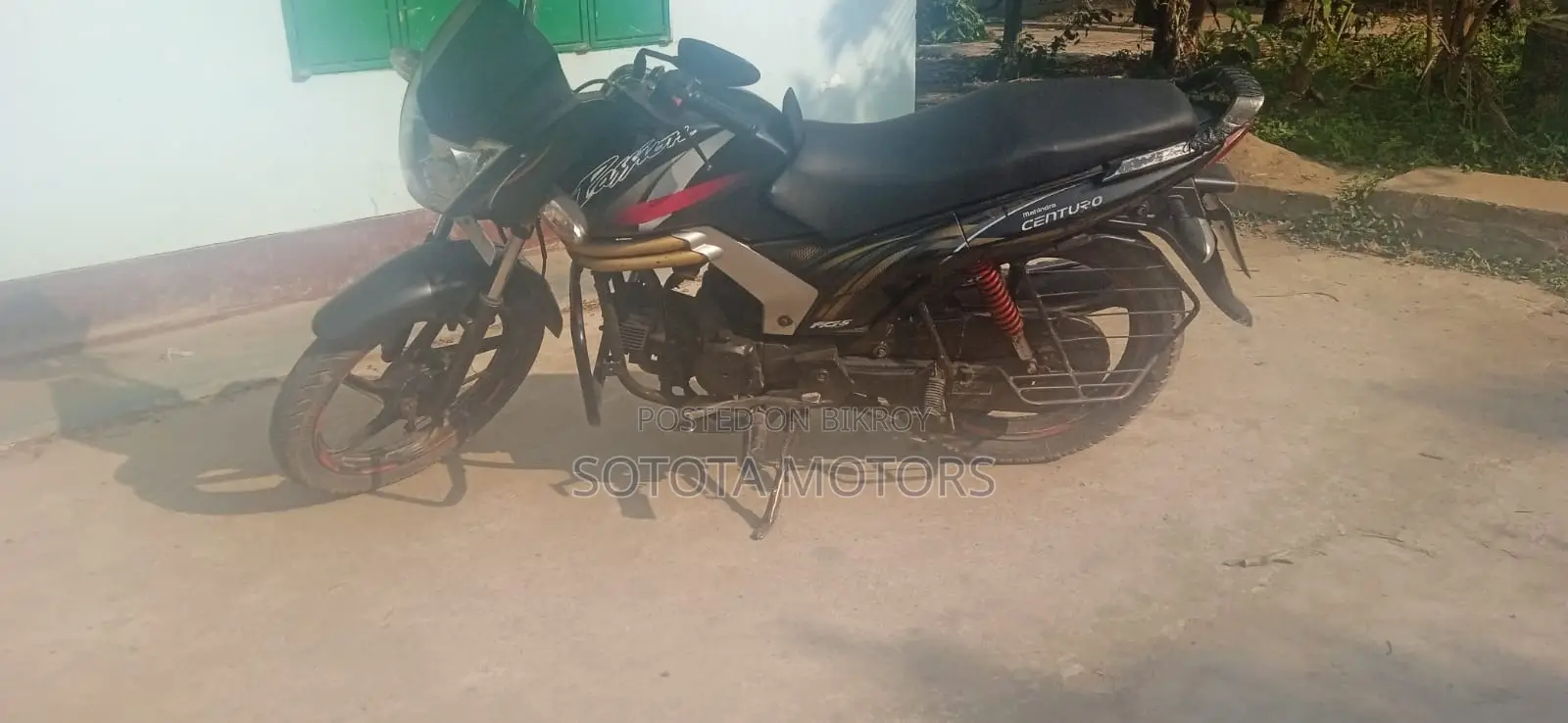 Mahindra Centuro Alok 2019