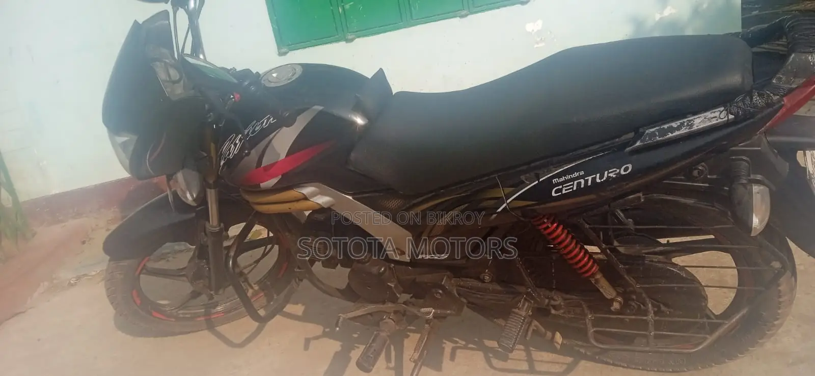 Mahindra Centuro Alok 2019