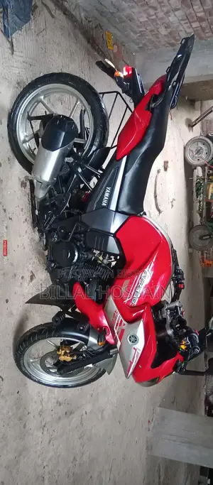 Yamaha Fazer . 2013