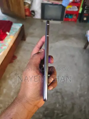 Samsung Galaxy S21 Plus (Used)