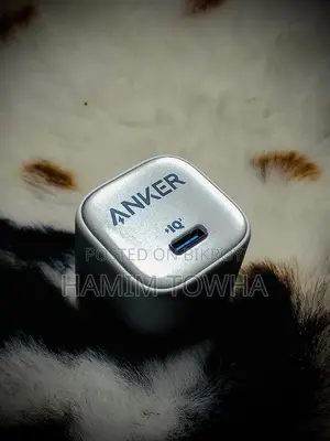 Apple iPhone 12 Pro Max Anker Addeptor 20 W একদম নতুন