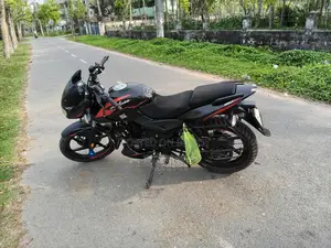 Bajaj Pulsar 150 . 2023