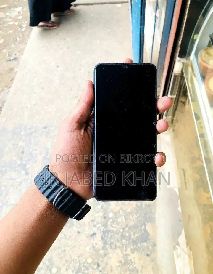Tecno Spark 10 . (Used)