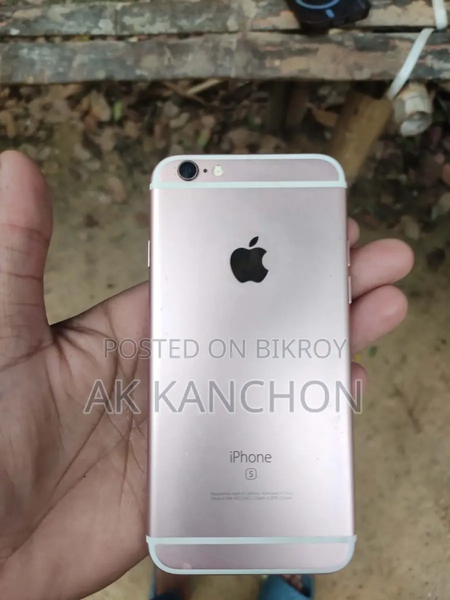 Apple iPhone 6S . (Used)