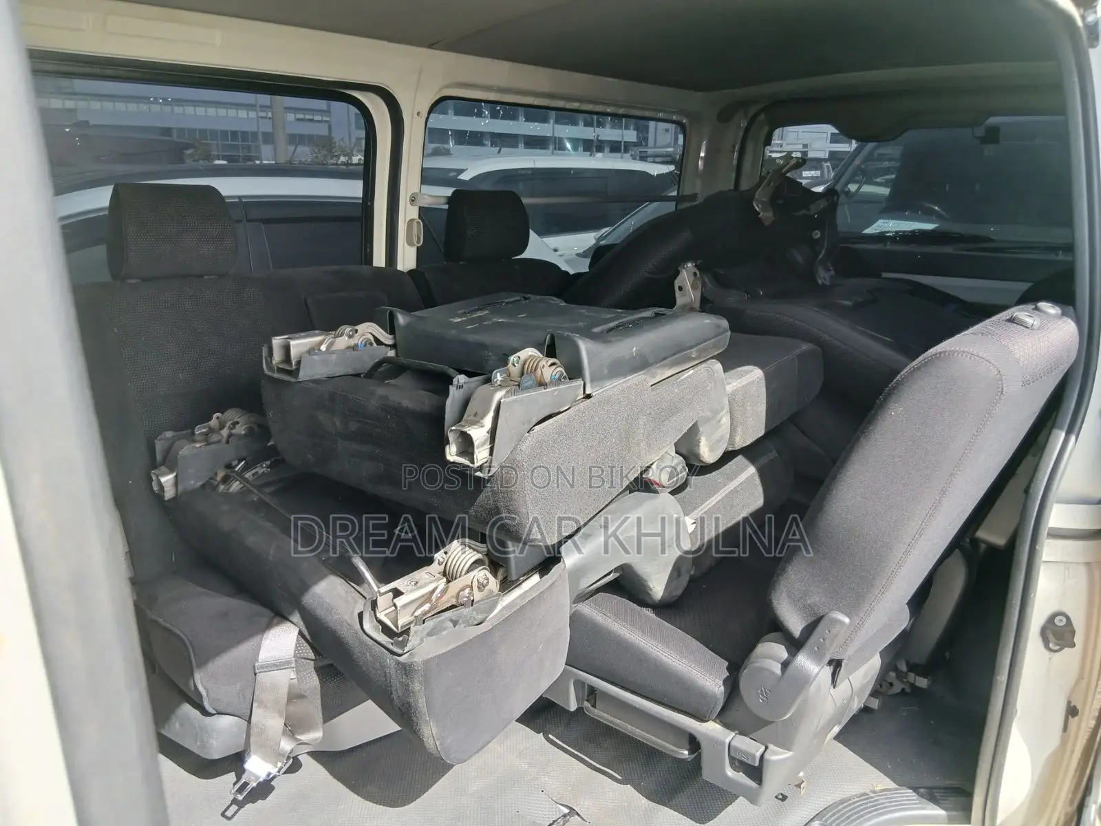 Toyota Hiace Dx GL White 2021 2022