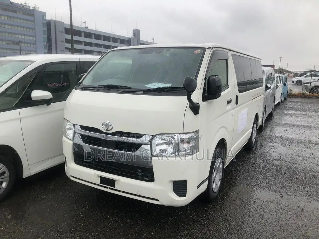Toyota Hiace Dx GL White 2021 2022