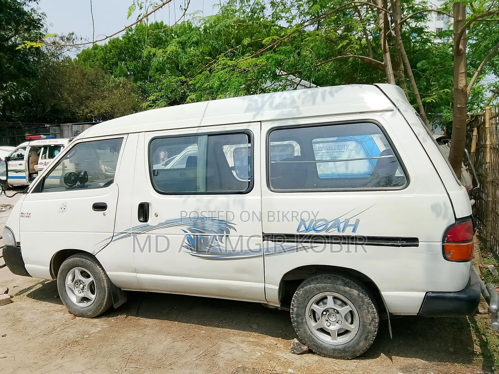 Toyota Noah 1992
