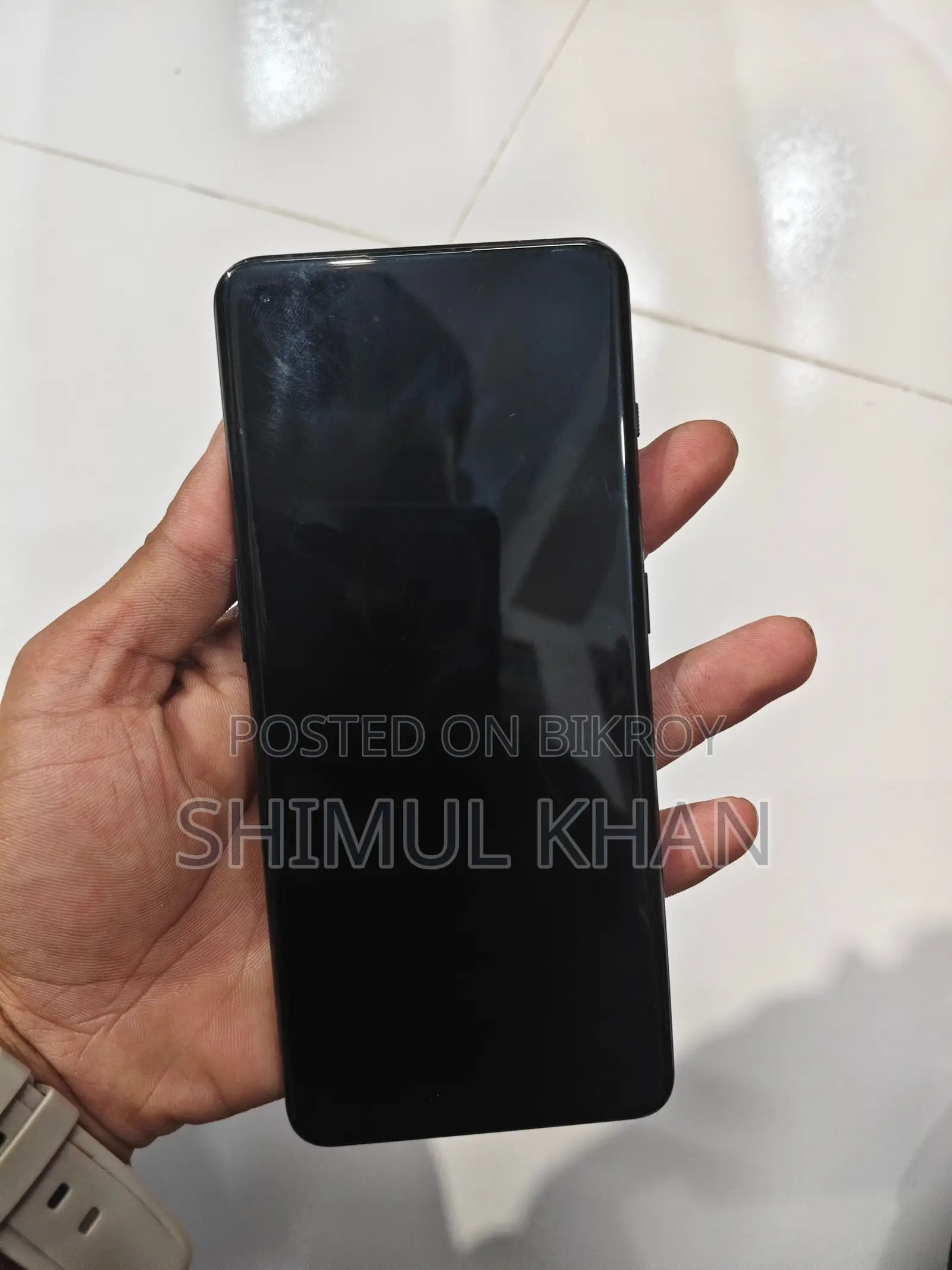 OnePlus 10 Pro . (Used)