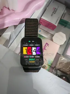 Xiaomi Band 8 Pro