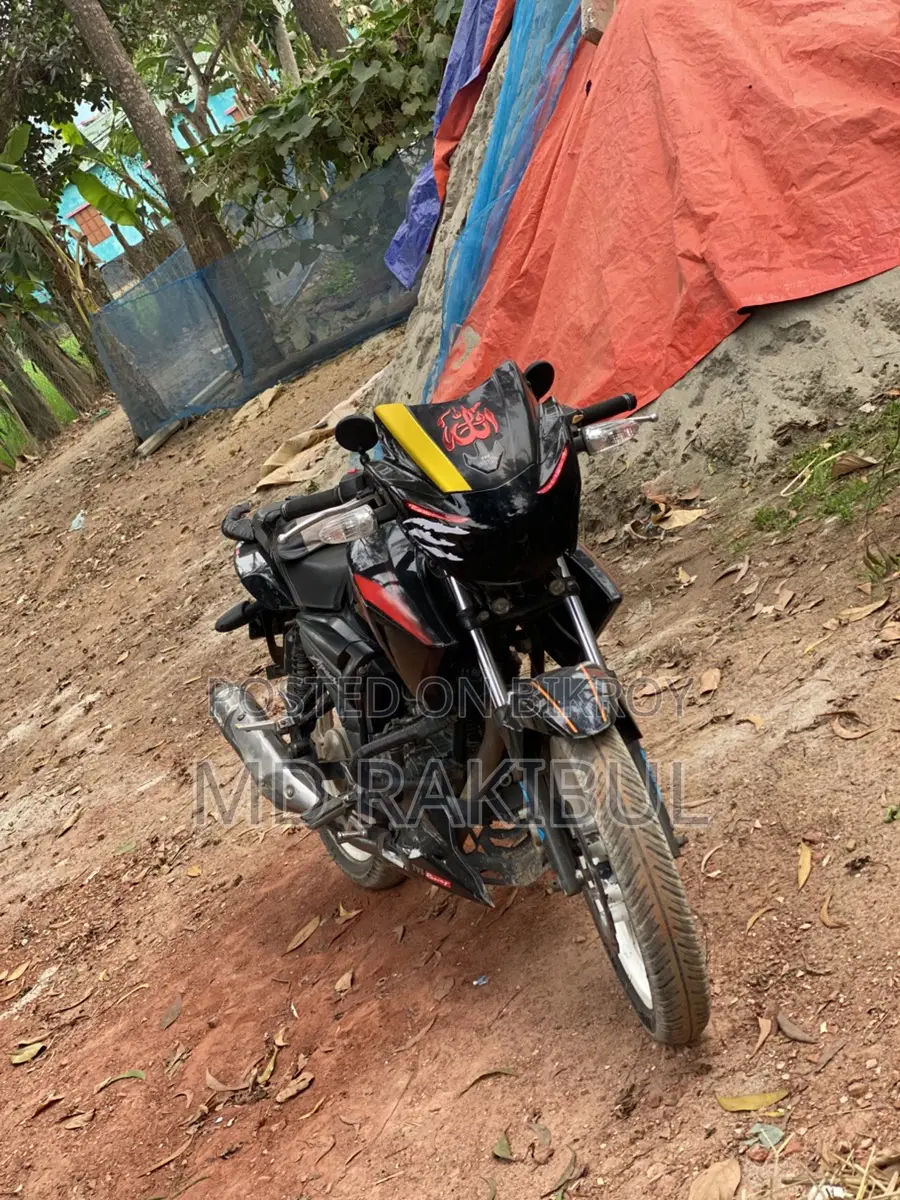 TVS APACHE RTR 150 2014