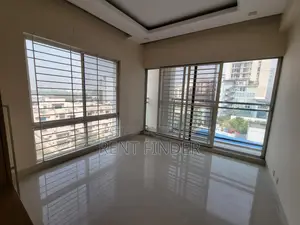বিলাসবহুল ফার্নিশড অ্যাপার্টমেন্ট