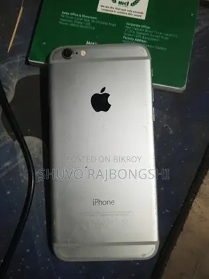 Apple iPhone 6 . (Used)