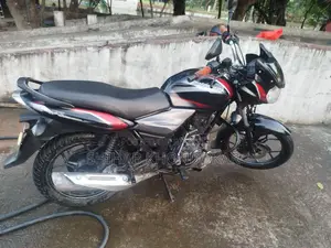 Bajaj Discover 125 . 2019