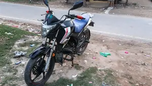 Bajaj CT 100 . 2026