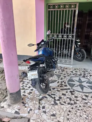TVS Apache RTR 2017