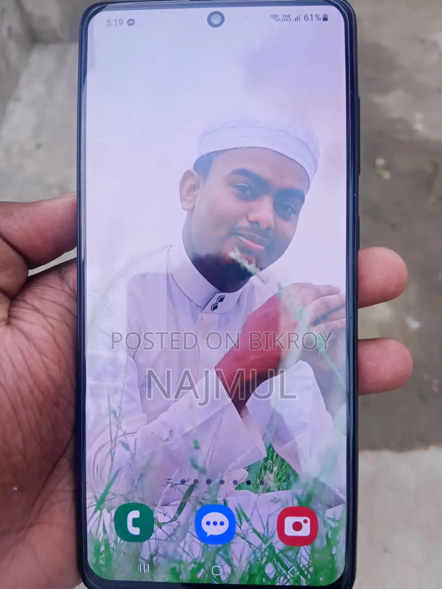 Samsung Galaxy A71 . (Used)