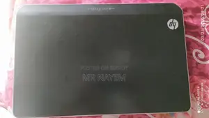 ভালো মানের একটি ল্যাপটপ