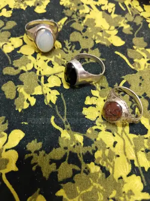 Urgent Sale: 3 Silver Rings (Approx. 2 Bori)
