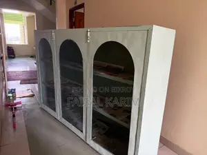 Steel Showcase - Premium Steel Showcase