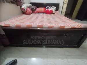 কাঠের খাট