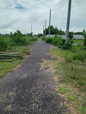 সেক্টর-২৯ এ উত্তরমুখী ৫ কাঠার প্লট
