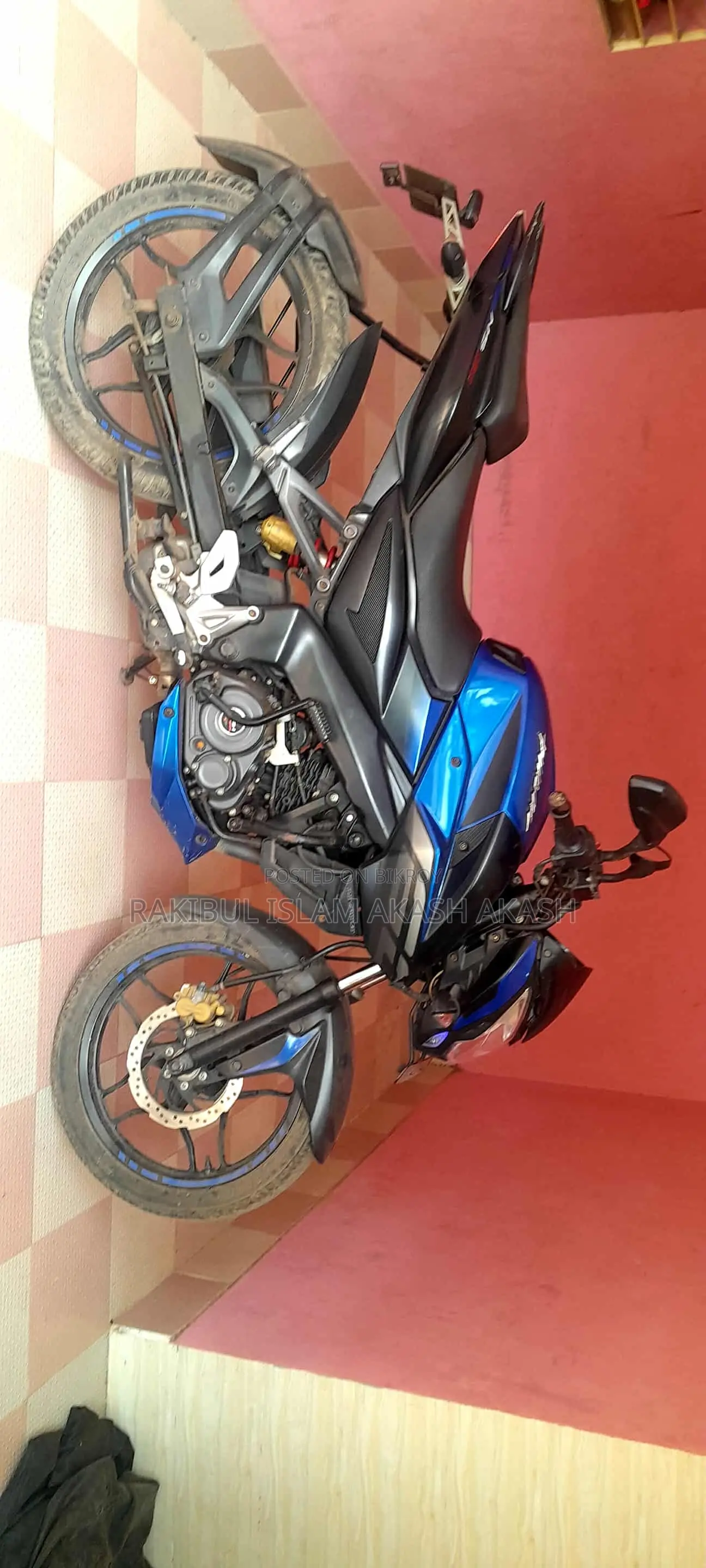 Bajaj Pulsar NS 160 . 2018