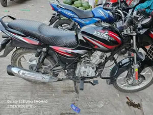 Bajaj Discover 125 . 2018
